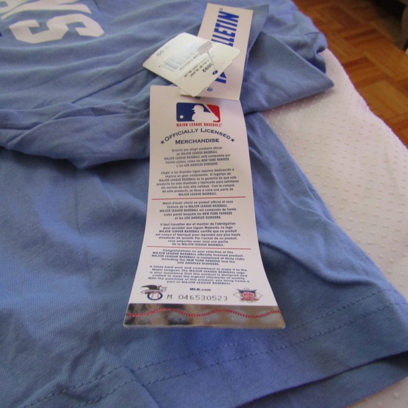 Toronto Blue Jays Light Blue Tee Officially Licensed - Picture 7 of 9